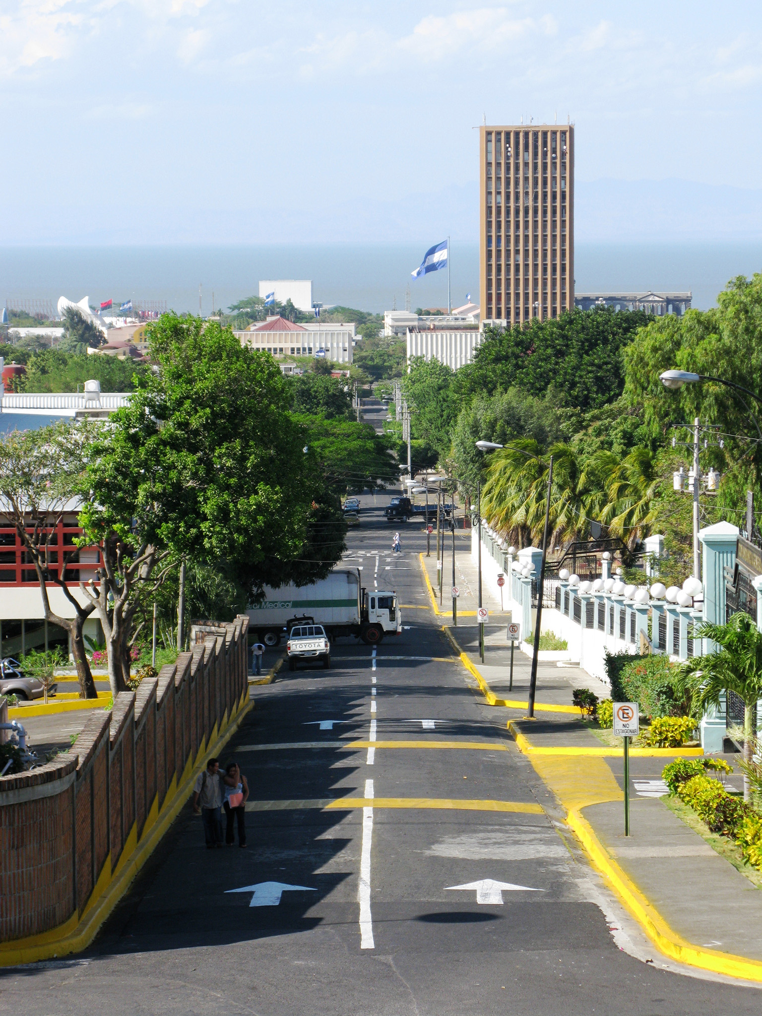 Roosevelt Avenue in downtown Managua Nicaragua near major hospitals and private medical clinics.