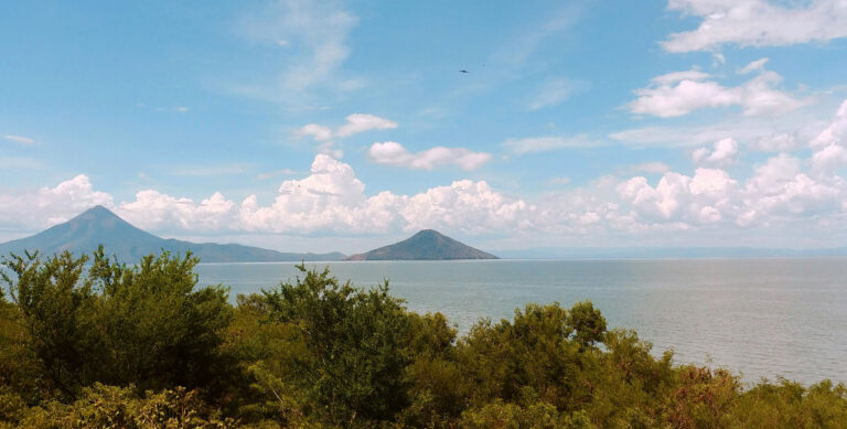 Momotombo and Momotombito volcanoes with lake view near León, Nicaragua – is Nicaragua safe in 2026 for expats considering Pacific region living